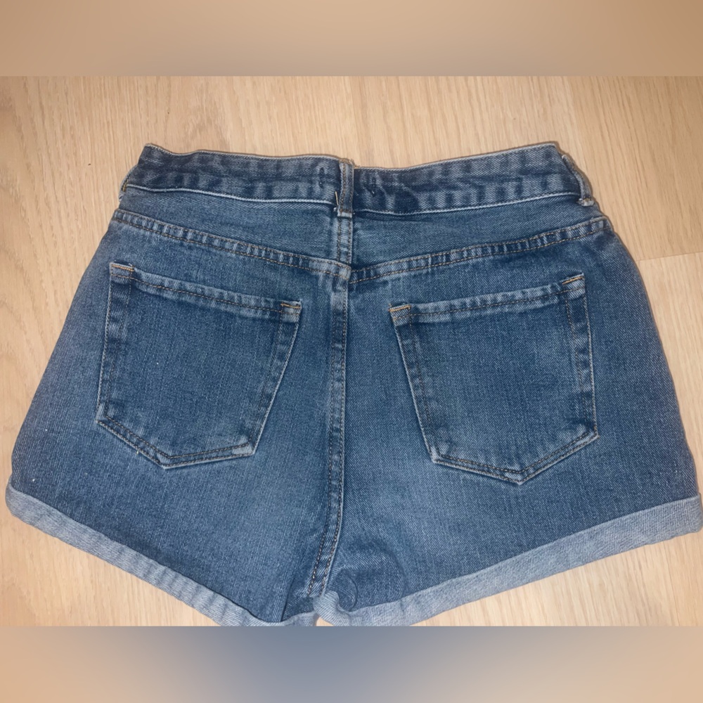 Forever 21 Classic Blue Jean Shorts - Picture 3 of 4